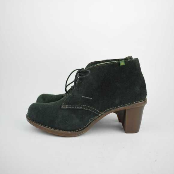 EL NATURALISTA Black distressed leather ankle boot - Picture 2 of 12